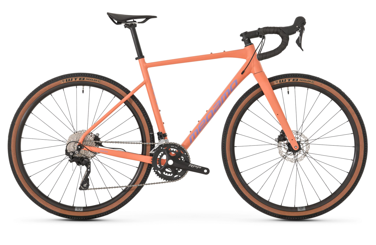 Megamo Jakar 30 2026 Coral