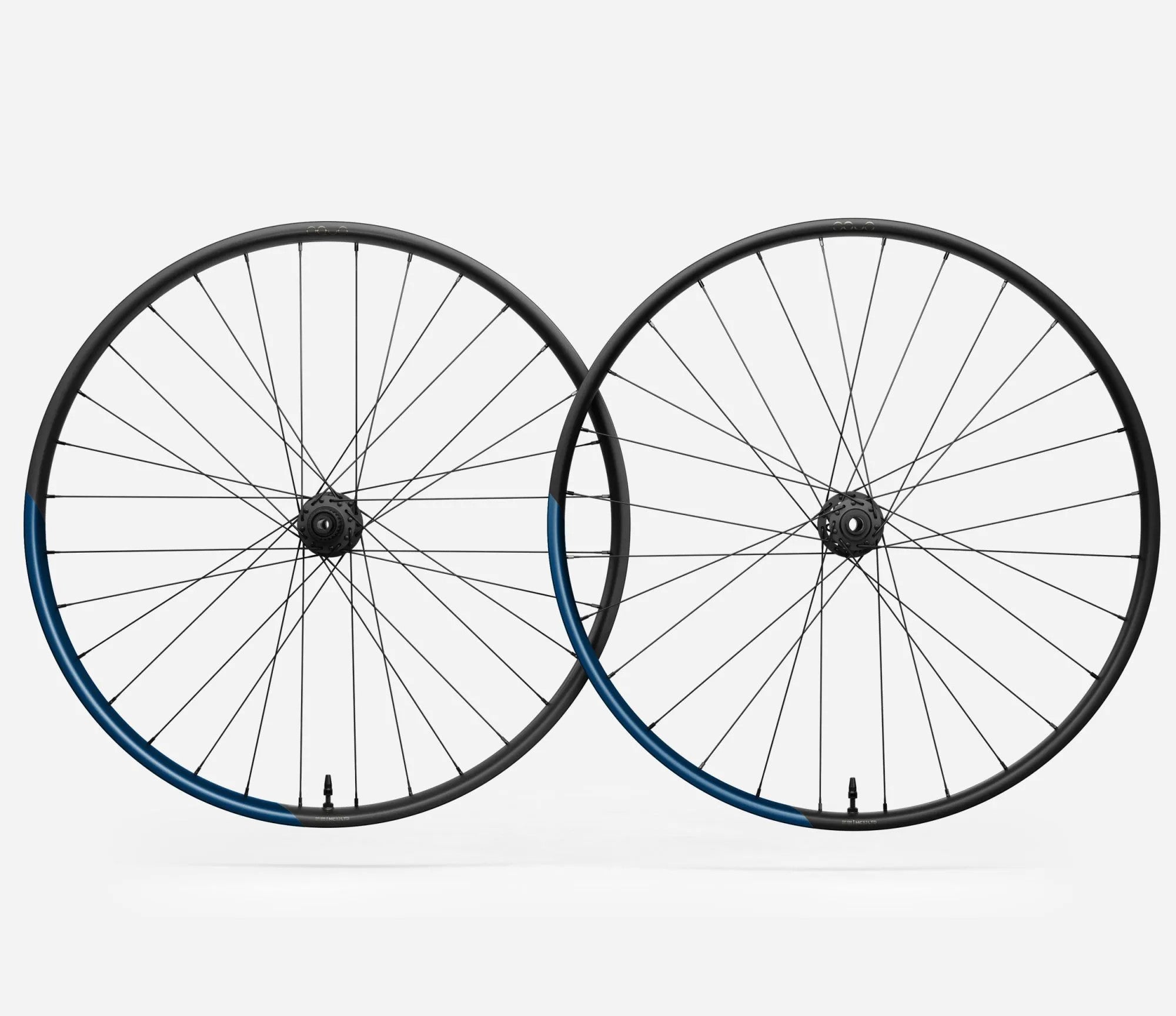side-oquo-mc32ltd-set-metallic-blue-matt